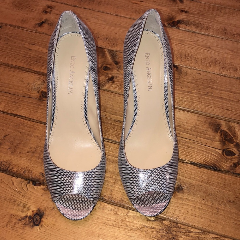 Enzo Angiolini Merry Ann Silver Peep Toe 4” Heels